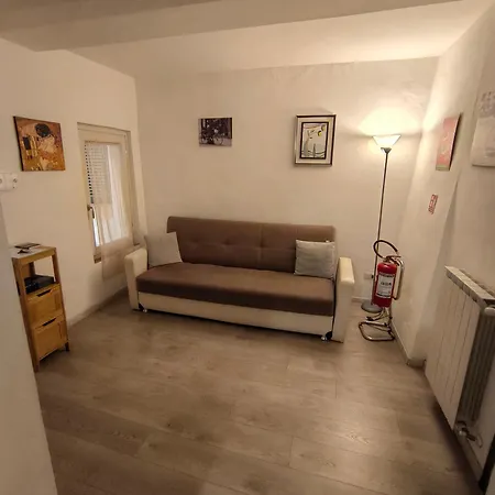 아파트 Alfredo's House *
